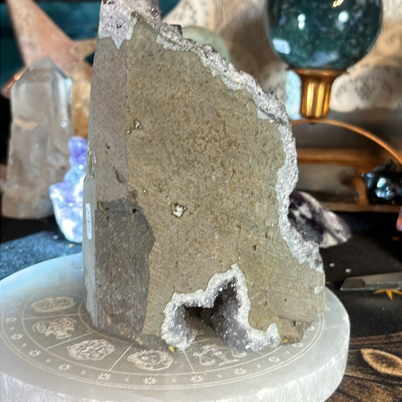 Chasin waterfalls amethyst cut base - Picture 7 of 8